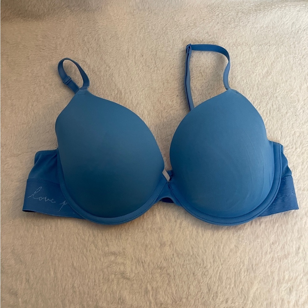 PINK Victoria's Secret Blue Bra
